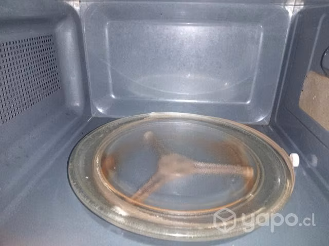Microondas Somela 20 litros usado - Imagen 3