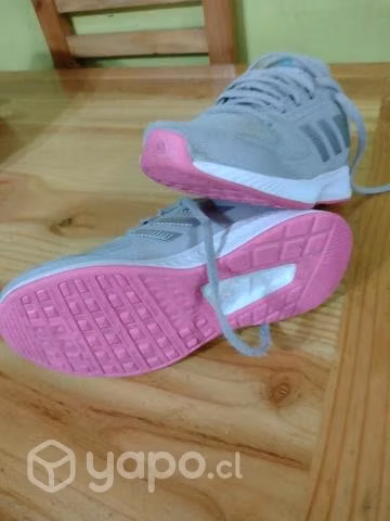 Zapatillas 33 poco uso - Imagen 4