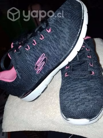 Zapatillas sckechers talla 36 - Imagen 3