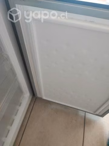 Refrigerador en buen estado - Imagen 4