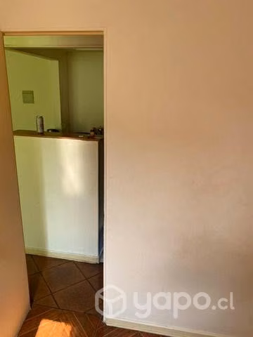 habitación sin amoblar y con closet