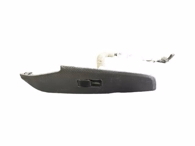 Boton trasero derecho mazda 3 sport 2016