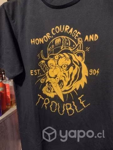 Poleras perfectas condiciones - Imagen 4