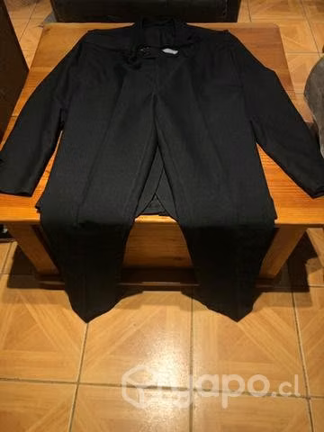 Terno gris oscuro - Imagen 3