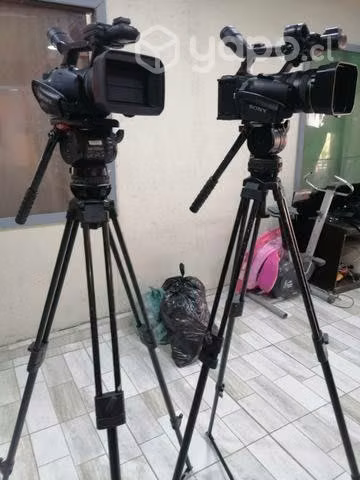 2 trípodes Satchtler