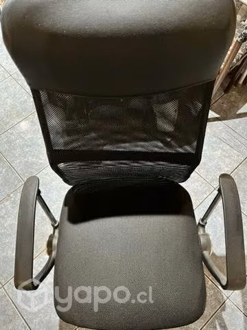 Silla Escritorio Semi-Nueva - Imagen 3