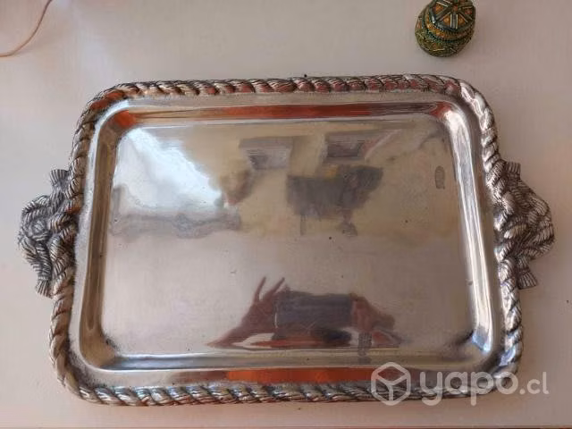 Bandeja de peltre