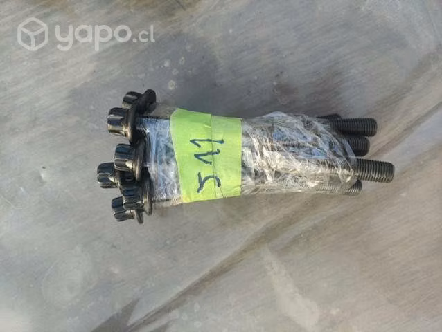 Pernos de culata Nissan Qashqai J11 2017 MR20 - Imagen 2