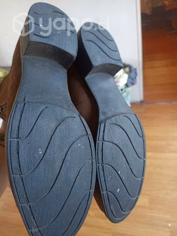 Botines hermosos mujer JOHN DEERE exclusivos 1 uso - Imagen 3