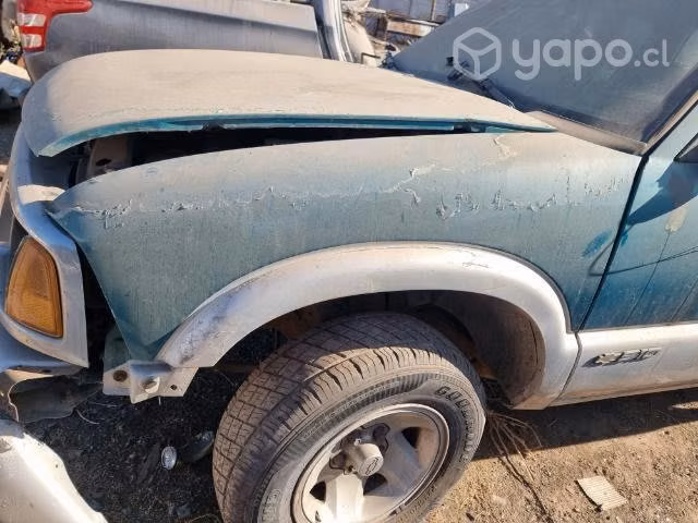 Tapabarro izquierdo chevrolet s10 año 1997