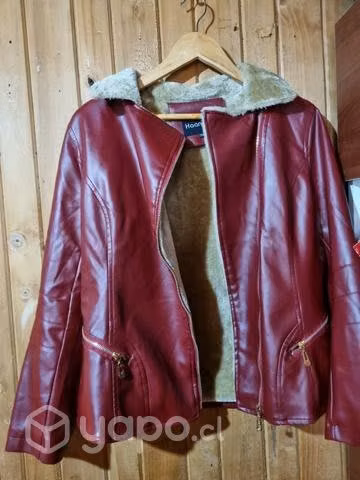 Chaqueta de cuerina roja talla m