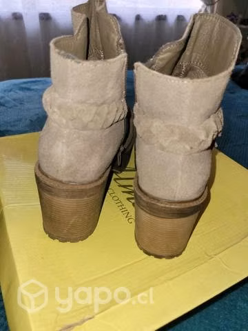 Botines de cuero