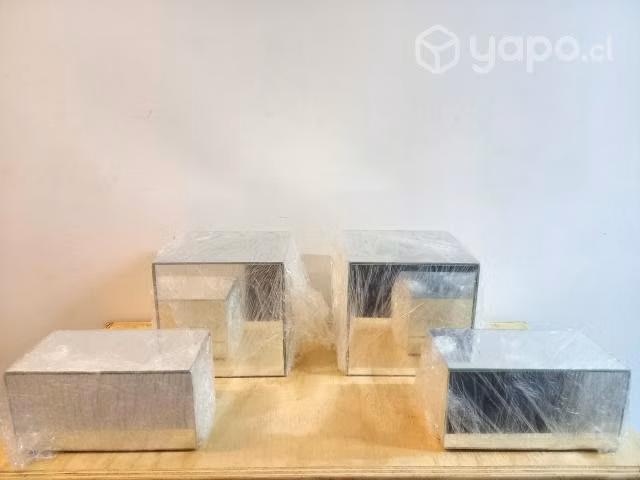 Bases cubos madera con espejo dulces candy bar