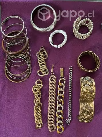 Lote pulseras y piezas