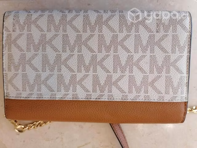 Cartera Pequeña Michael Kors