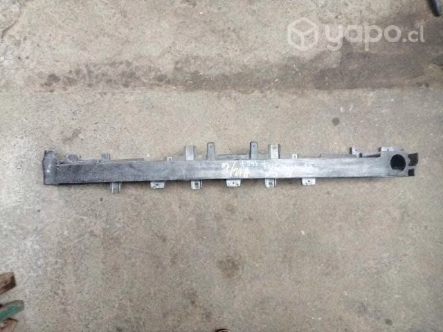 Refuerzo parachoque trasero hyundai tucson 2015