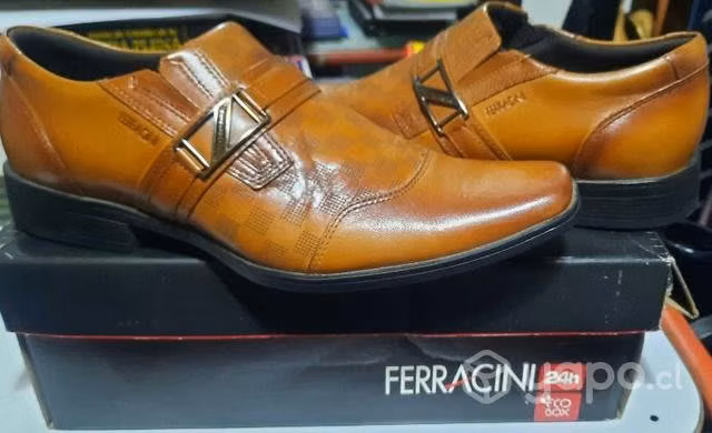 Zapatos elegantes para vestir
