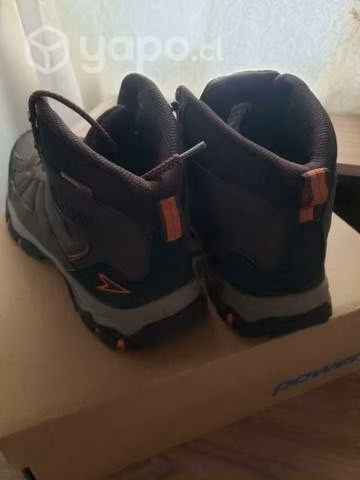 Bototos Trekking Talla 41 - Imagen 3