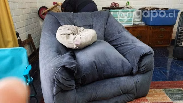 Sofa y dos sillones
