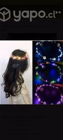 Hermosa corona con luces