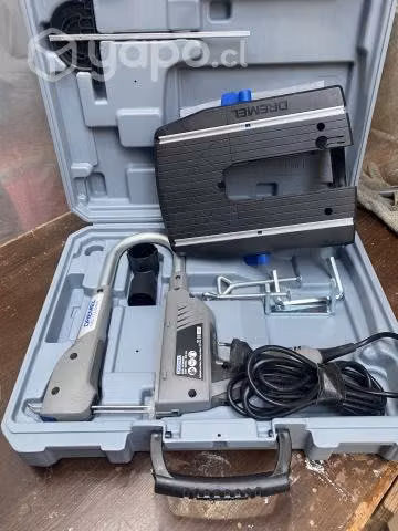 Sierra caladora Dremel Motosaw 70W 220V