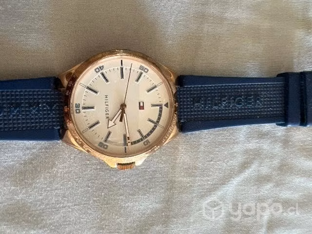 Reloj Marca Fossil esfera blanca