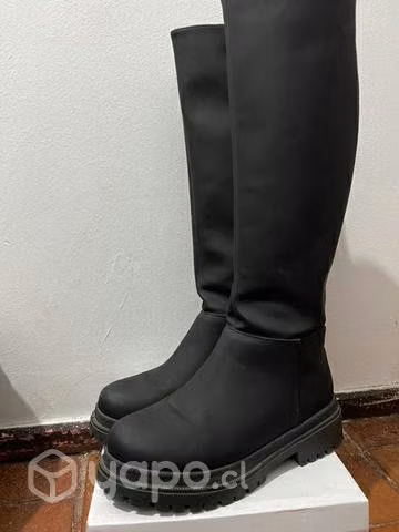 Botas negras - Imagen 2