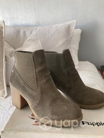 Botines hush puppies y Moran