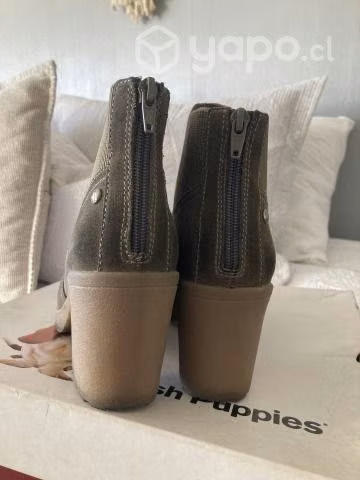 Botines hush puppies y Moran