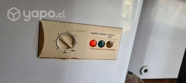 Congelador grande Marca Fensa