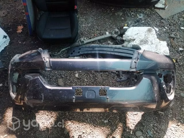 Parachoque delantero toyota fortuner original