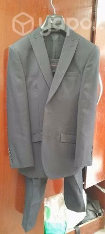Traje italiano