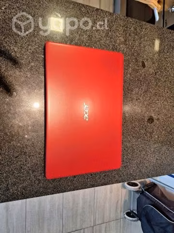 Acer Aspire 3 AMD Ryzen 3 8GB RAM 1TB HDD 128SSD - Imagen 4