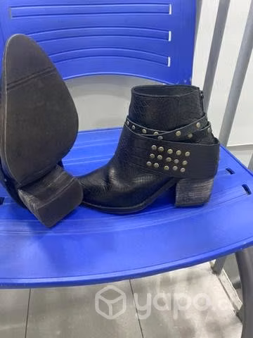 Hermosos Botines de Cuero