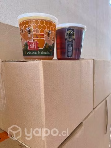 Miel por cajas