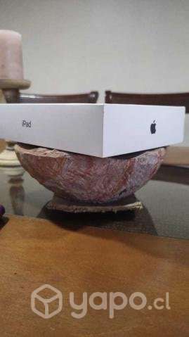 Ipad 8° generación 32 GB - Imagen 3