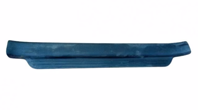 Cubre socalo puerta delante lh Toyota Yaris 07/16