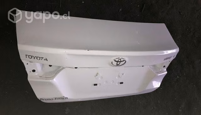 Tapa maleta/ maletero Toyota yaris
