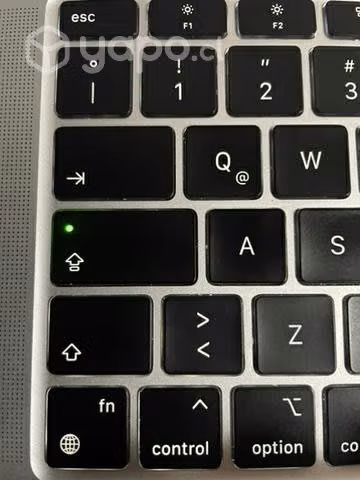 Mac book M1 2020