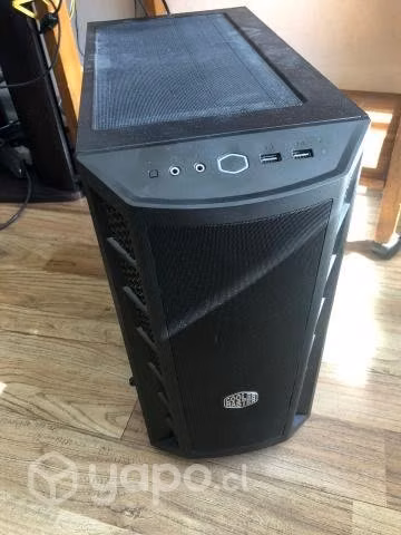 PC gamer con monitor - Imagen 2