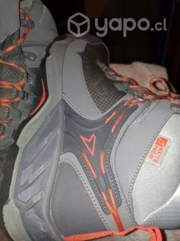 Bototos talla 42