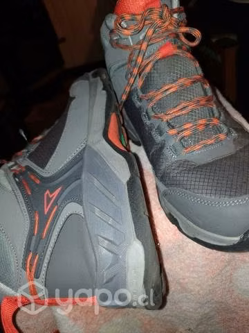 Bototos talla 42