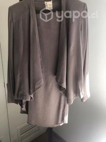 Traje color café moro