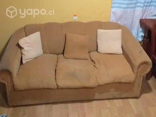 Sofa en buen estado