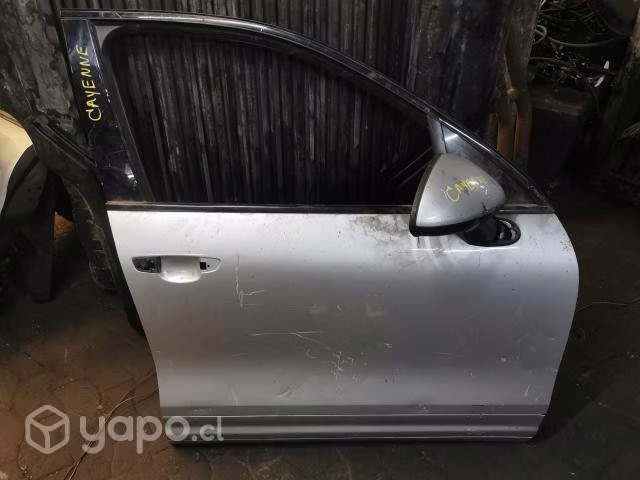 Puerta delantera RH Porsche cayenne 2014 0