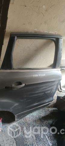Puerta trasera derecha Ford escape - Imagen 2