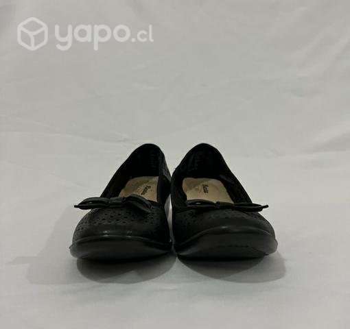 Zapato 100% Sintético Marca Bata Comfit N*35 - Imagen 2