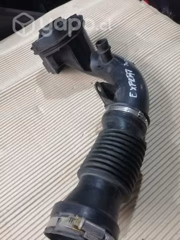Manguera de amision peugeot expert 2019