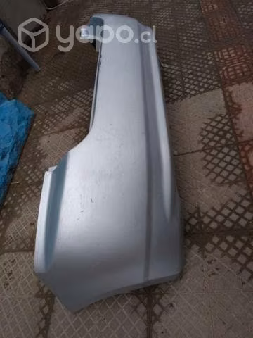 Parachoque trasero Corolla sport 2002-2004