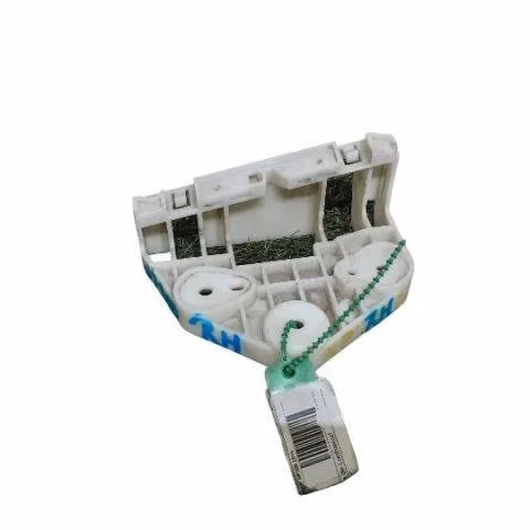 Mensula delantera derecha nissan np300 2019